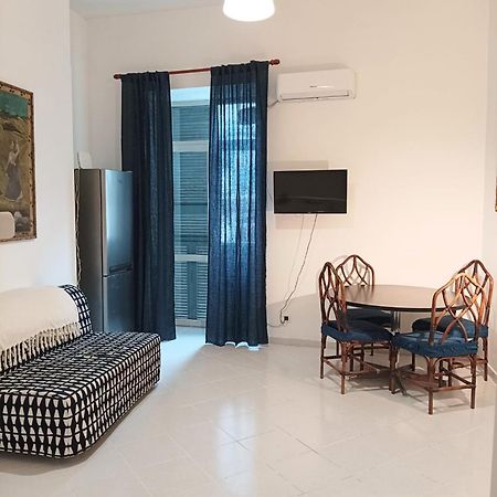 Apartamento Valerio'S Flat Pozzuoli Exterior foto